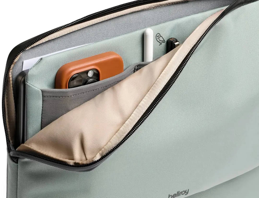 Bellroy Caddy Sleeve MacBook 14" DLCA-EUC-230 - Groen - afbeelding 6 van 6