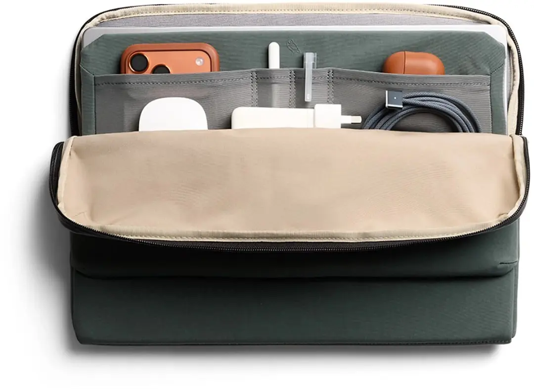 Bellroy Caddy Sleeve MacBook Pro/Air/Neo 14