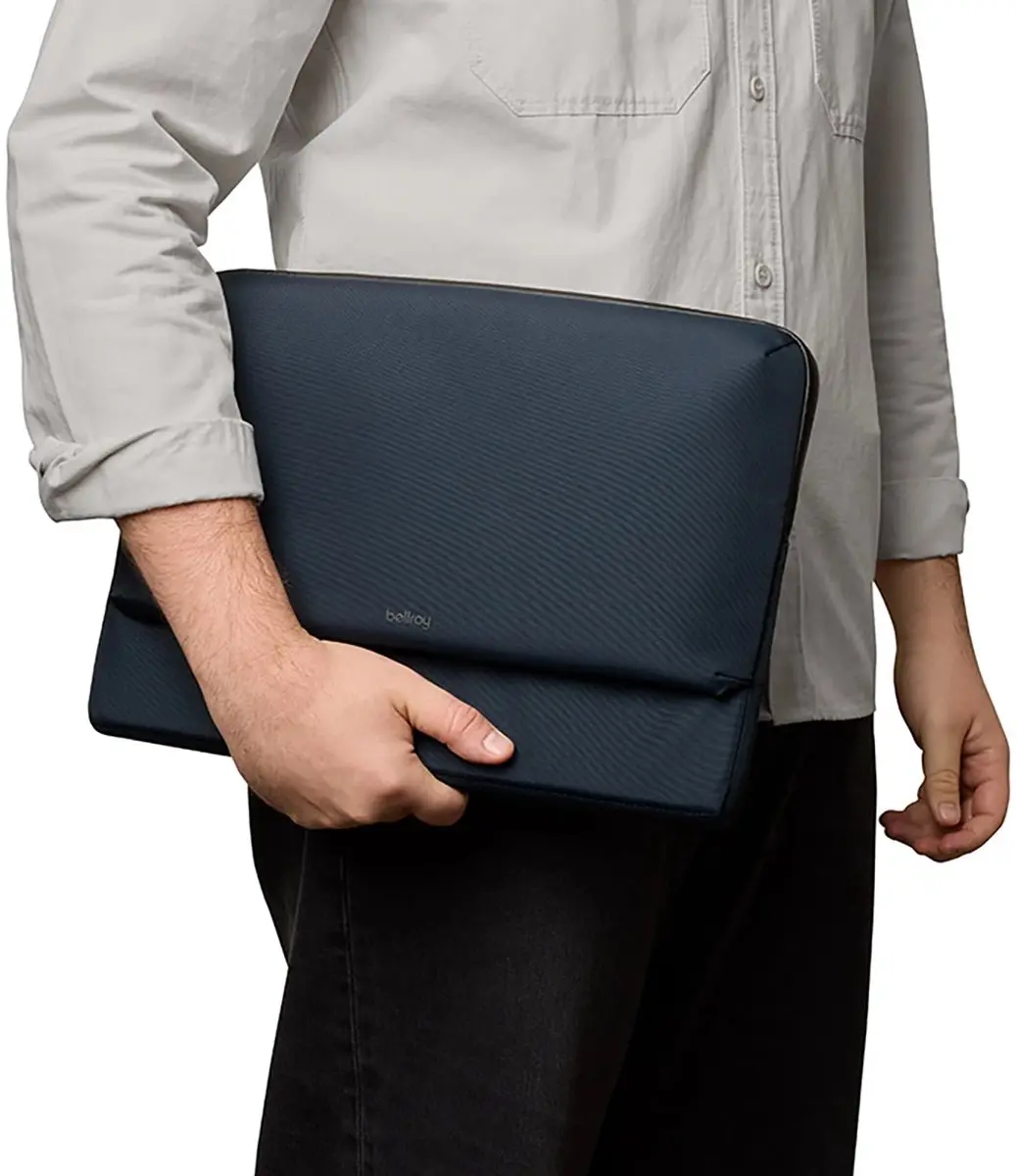 Bellroy Caddy Sleeve MacBook Pro/Air 16 - 16 inch - Blauw - afbeelding 4 van 6