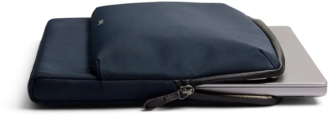 Bellroy Caddy Sleeve MacBook Pro/Air 16 - 16 inch - Blauw - afbeelding 5 van 6