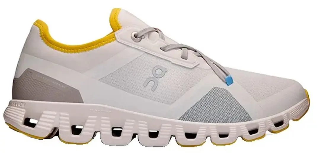 On Running Cloud X 3 Ad Schoenen Wit EU 37 Vrouw