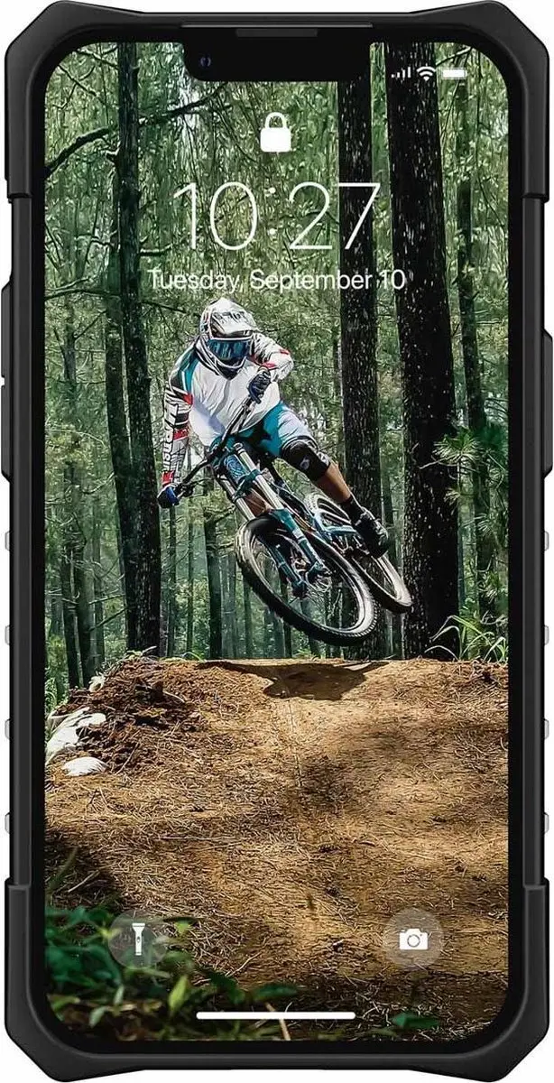 Urban Armor Gear Plasma Series iPhone 13 Pro Hoesje - Ash - afbeelding 4 van 6
