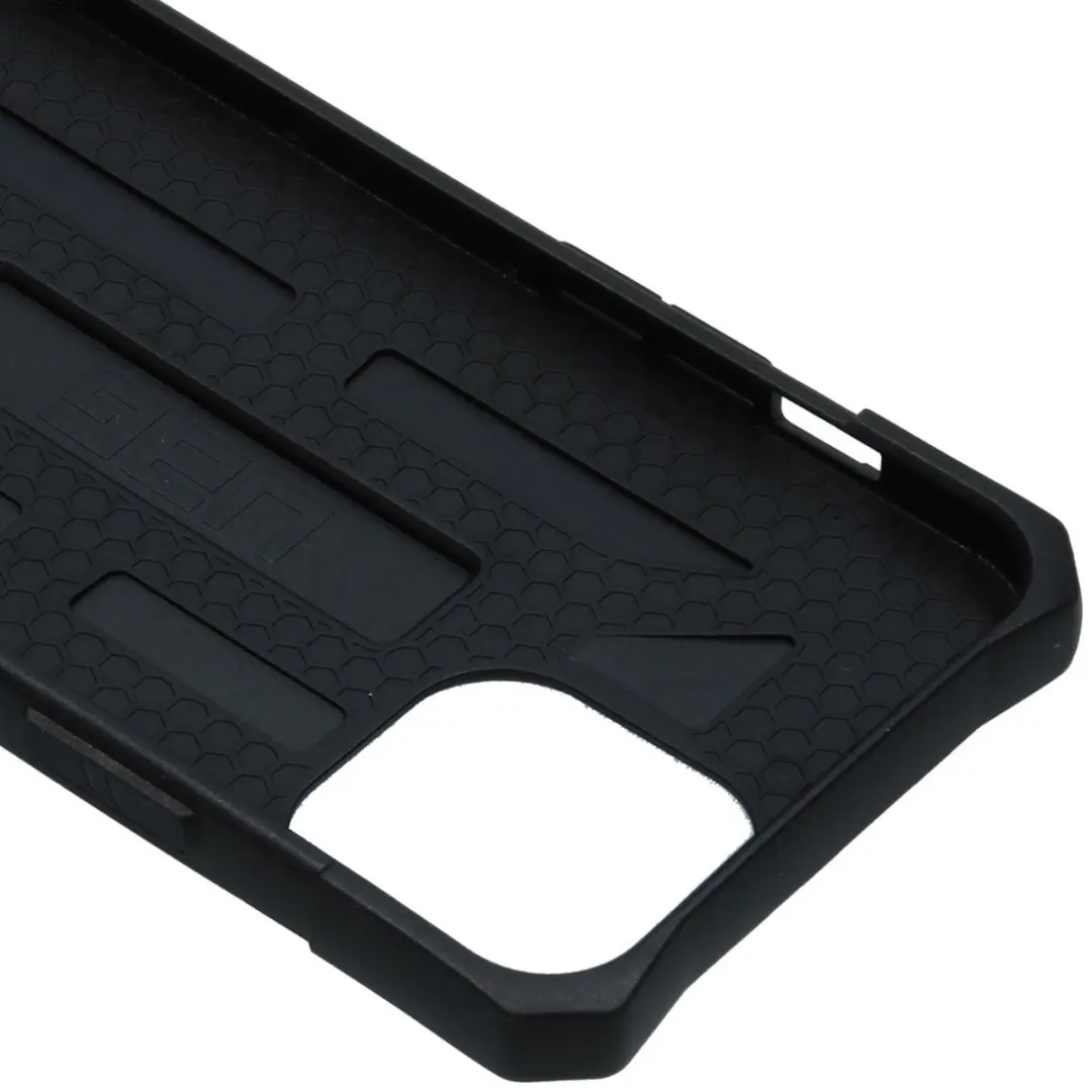Urban Armor Gear Pathfinder iPhone 12 Pro Max Hoesje - Zwart - afbeelding 6 van 6