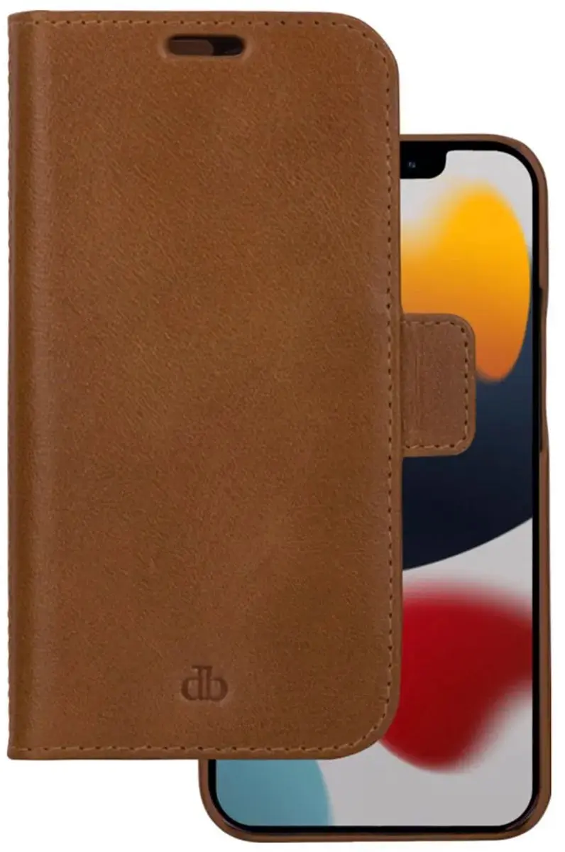 dbramante1928 iPhone 13 Pro Max Boekplankhoesje - Effen Cognac Leder - 4 Pasjes