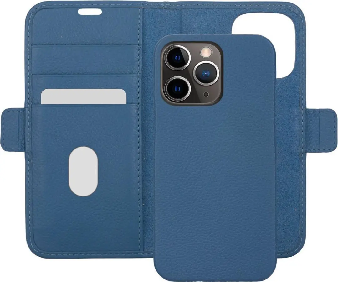 dbramante1928 iPhone 13 Pro Max Boekplankhoesje Effen Blauw
