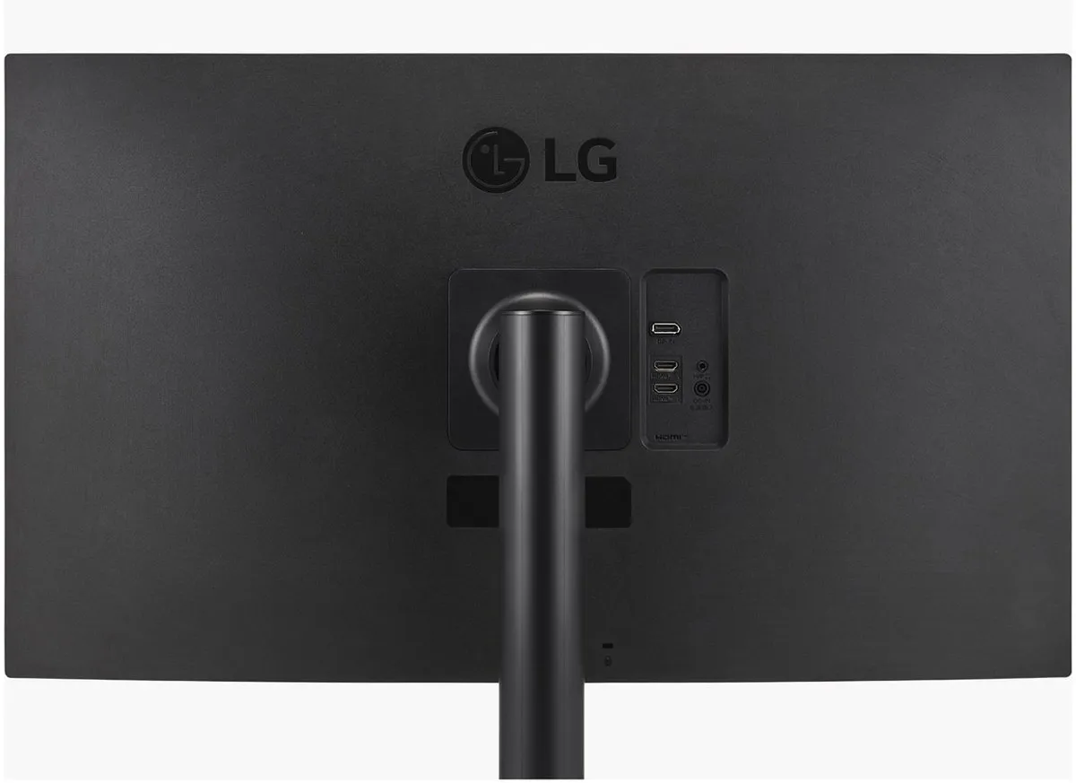 LG 32UR550K-B 4K Monitor 31.5" - Zwart