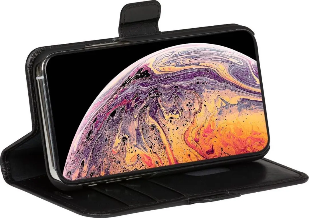dbramante1928 iPhone 11 Pro Hoesje - Effen Zwart - 4 Pasjes