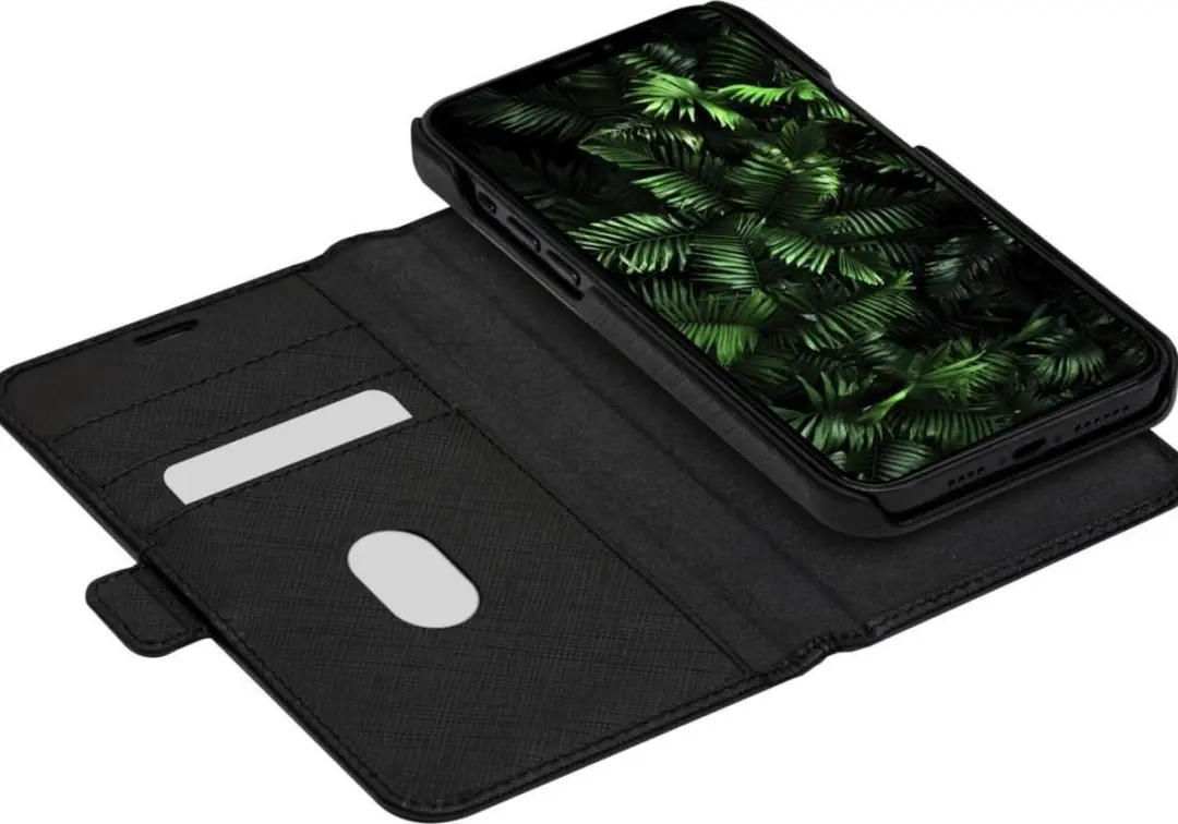 dbramante1928 iPhone 12/12 Pro Boekenkasthoesje - Effen Zwart - 4 Pasjes