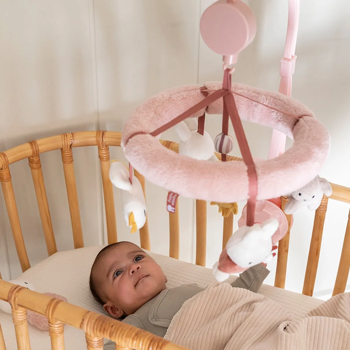Nijntje Muziekmobiel Fluffy Roze