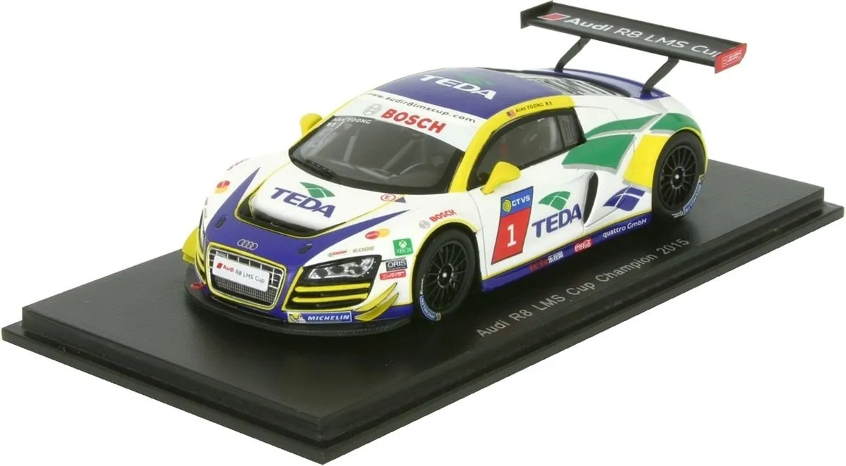 Audi R8 LMS Cup Champion 2015 Spark SA085