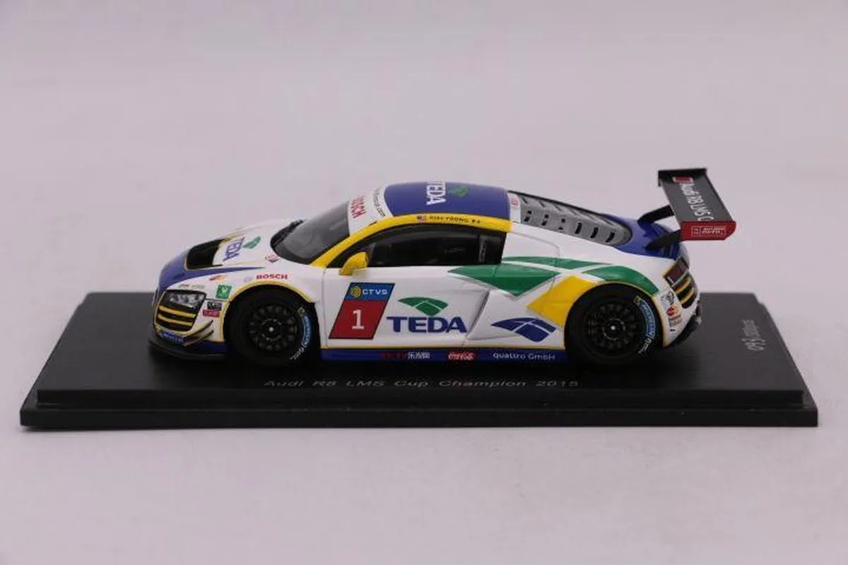 Audi R8 LMS Cup Champion 2015 Spark SA085 - Multicolor