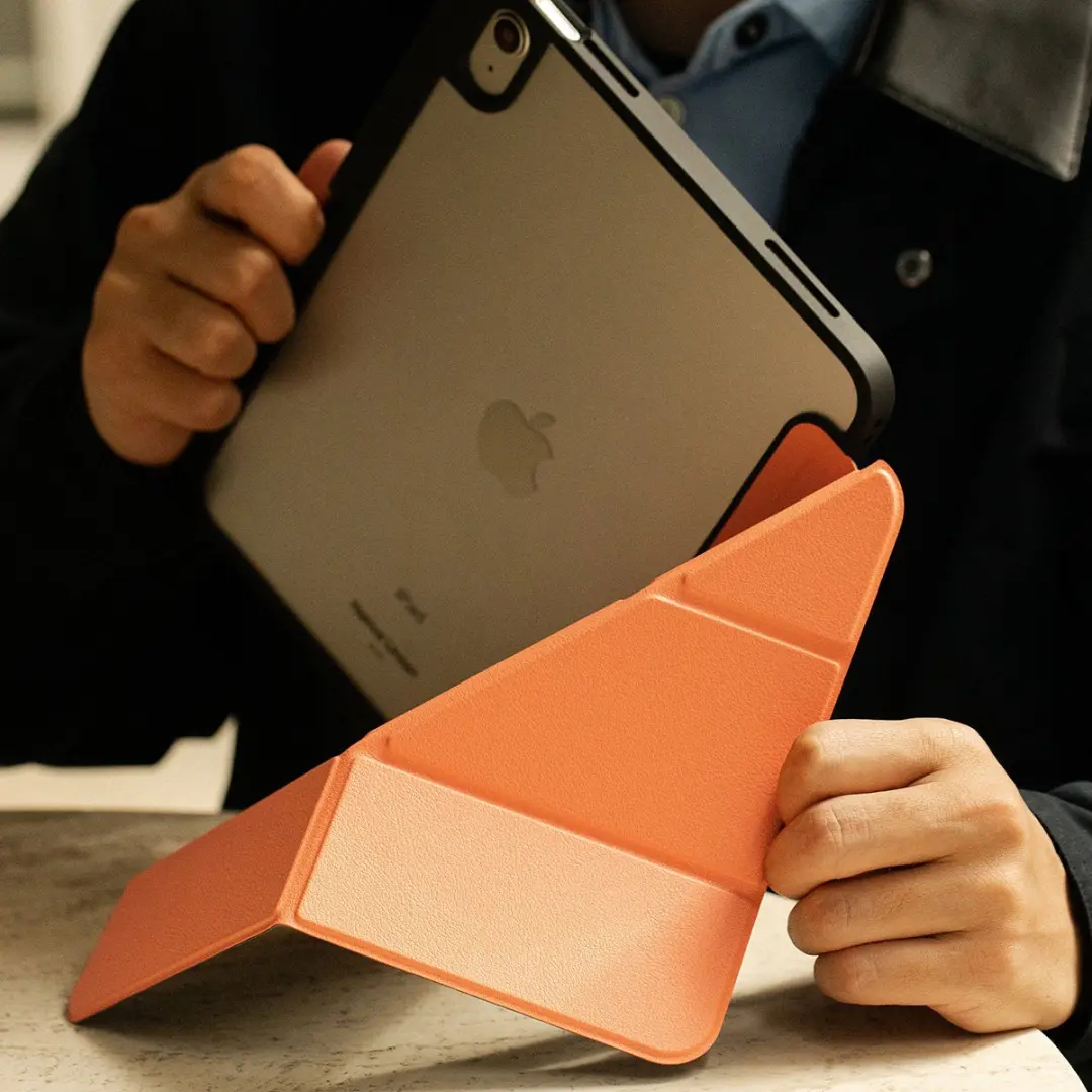 Native Union Active Case iPad 11 ACTCSE-APR-IP-109 - Apricot