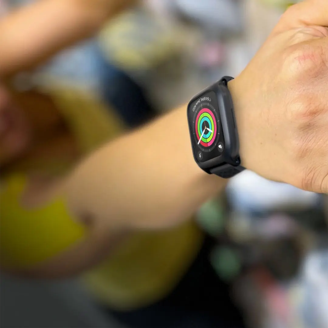 Catalyst Siliconen Apple Watch Band 41mm - Zwart - afbeelding 3 van 6