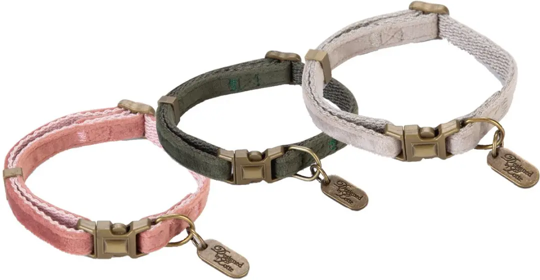 Designed by Lotte Kattenhalsband Velura - Groen - 20-30 cm
