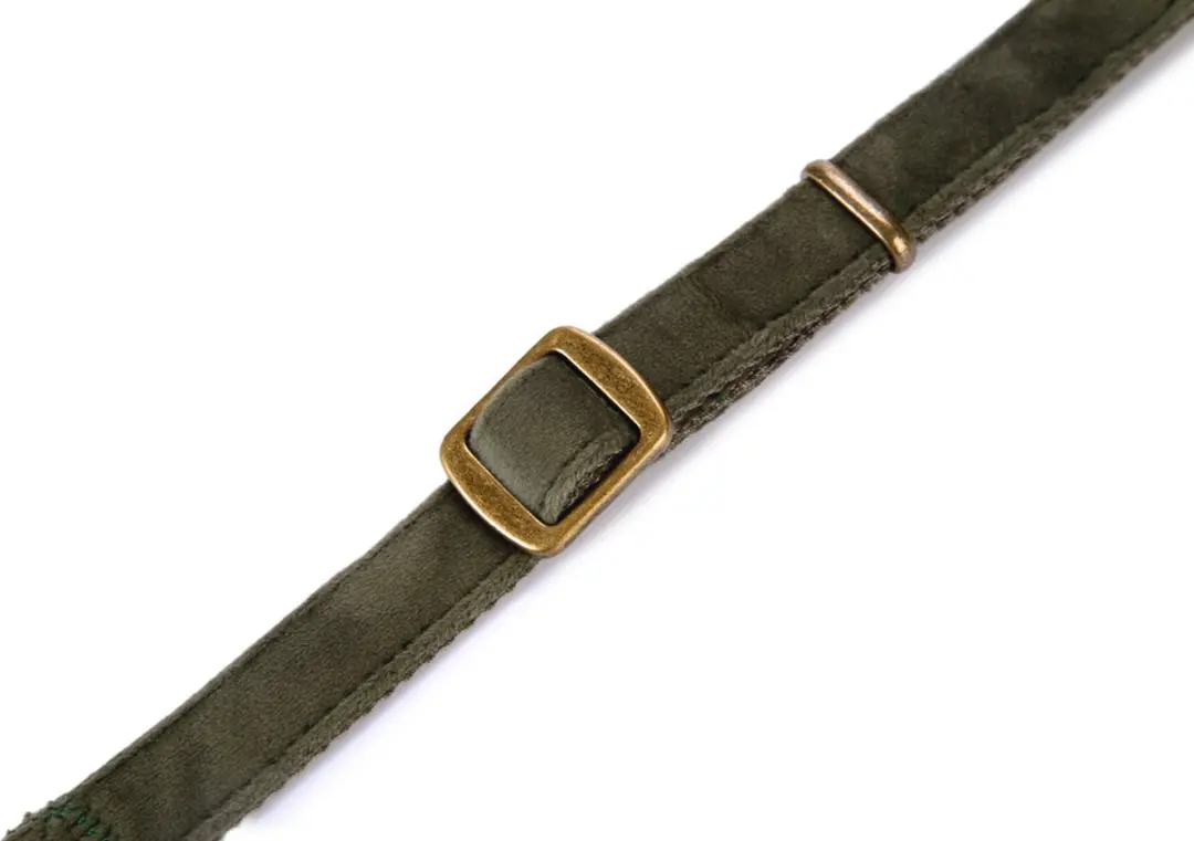 Designed by Lotte Velura Hondenhalsband - Groen - 35-50cm