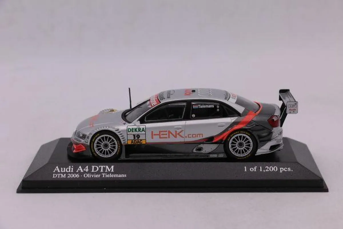 Audi A4 DTM #19 Team Midland 2006 Minichamps 1:43