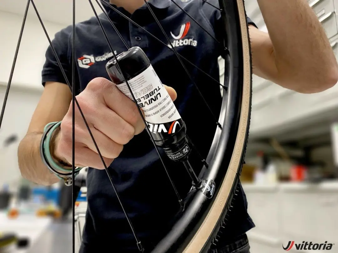 Vittoria Universal Tubeless Sealant 80ml - afbeelding 2 van 4