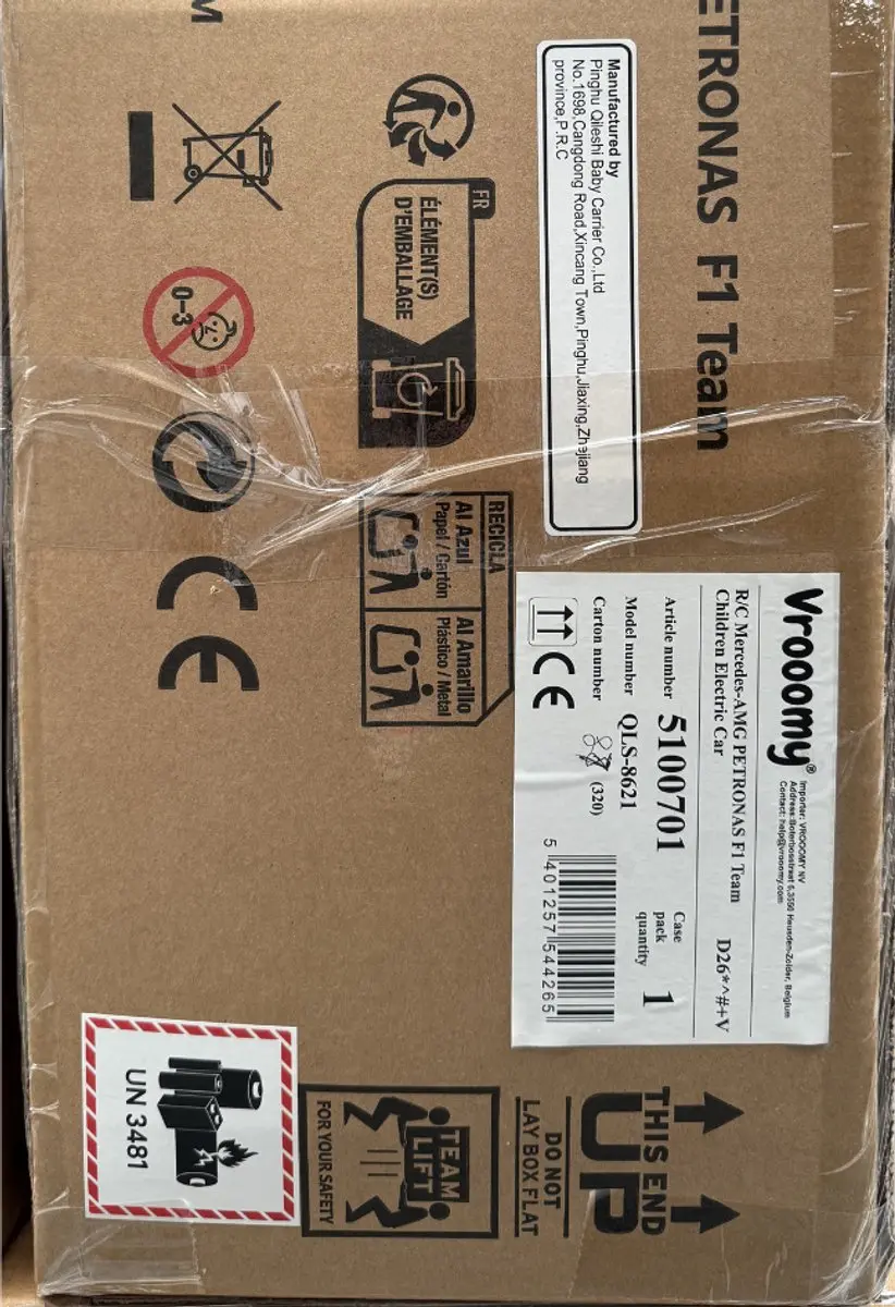 Vrooomy Mercedes-AMG F1 W16 E Performance Elektrische Kinderauto 12V - Zwart - afbeelding 5 van 6