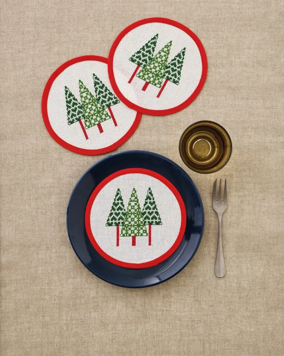 Borduurpakket Kerstbomen onderzetters set van 3