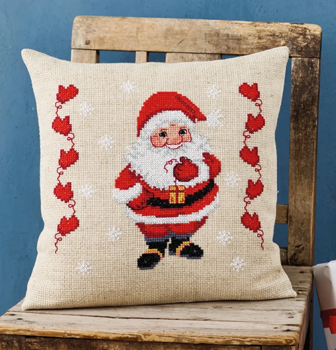 Permin borduurkussenpakket kerstman 83-5217 telpatroon