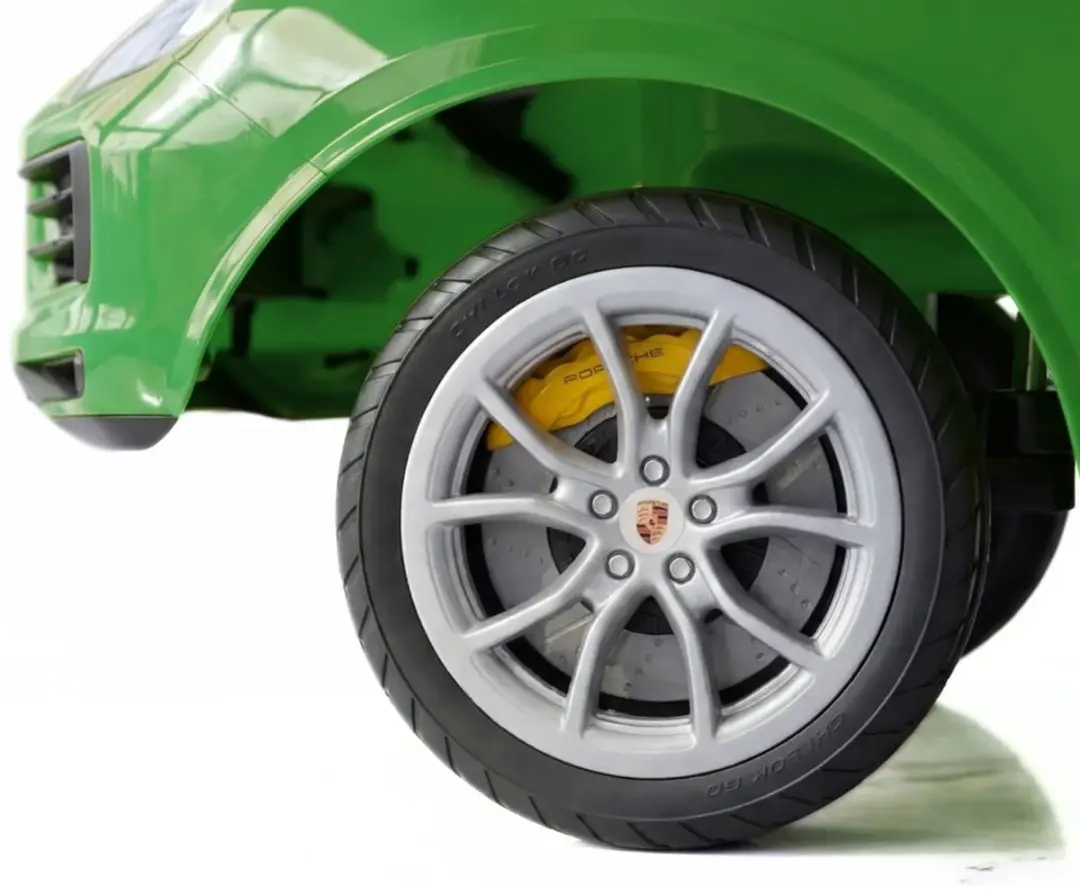 Vrooomy Porsche Cayenne Loopauto Groen - 5100658 - afbeelding 3 van 6