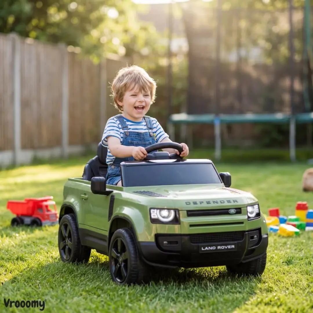 Vrooomy Land Rover Defender 90 12V Kinderauto Groen - 5100695 - afbeelding 4 van 6