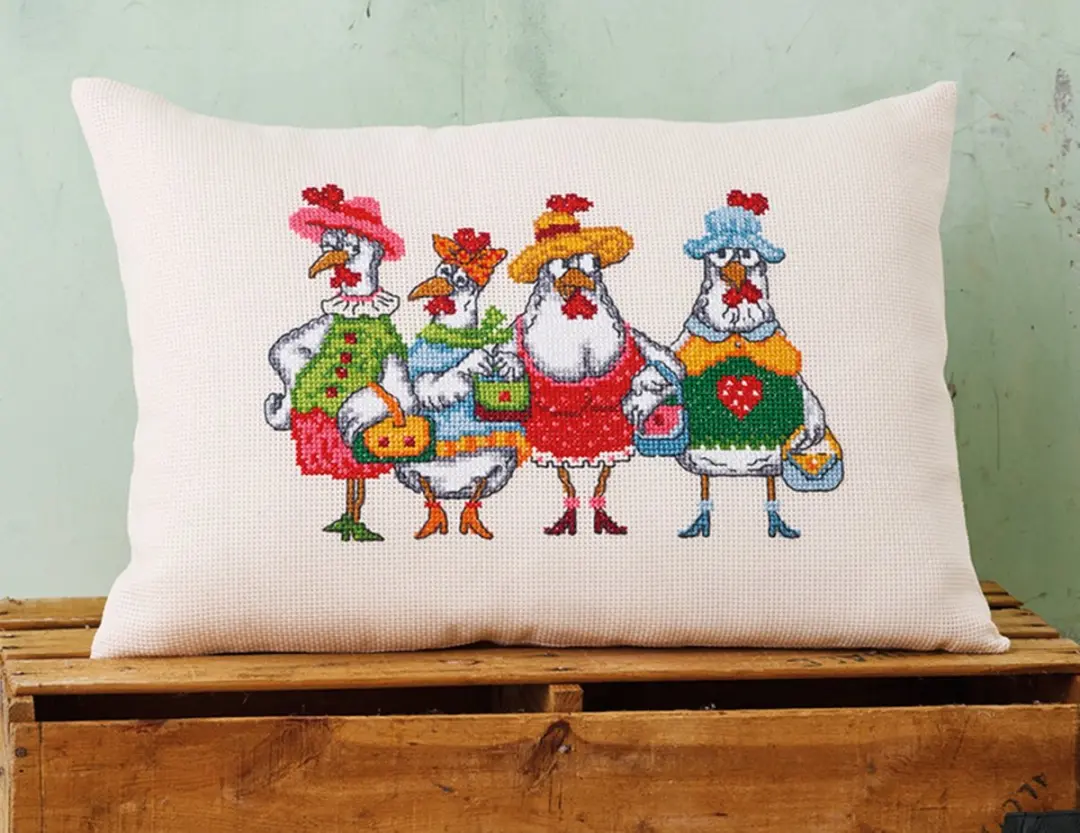 Permin borduurkussenpakket chick-o-holics 83-4123 telpatroon