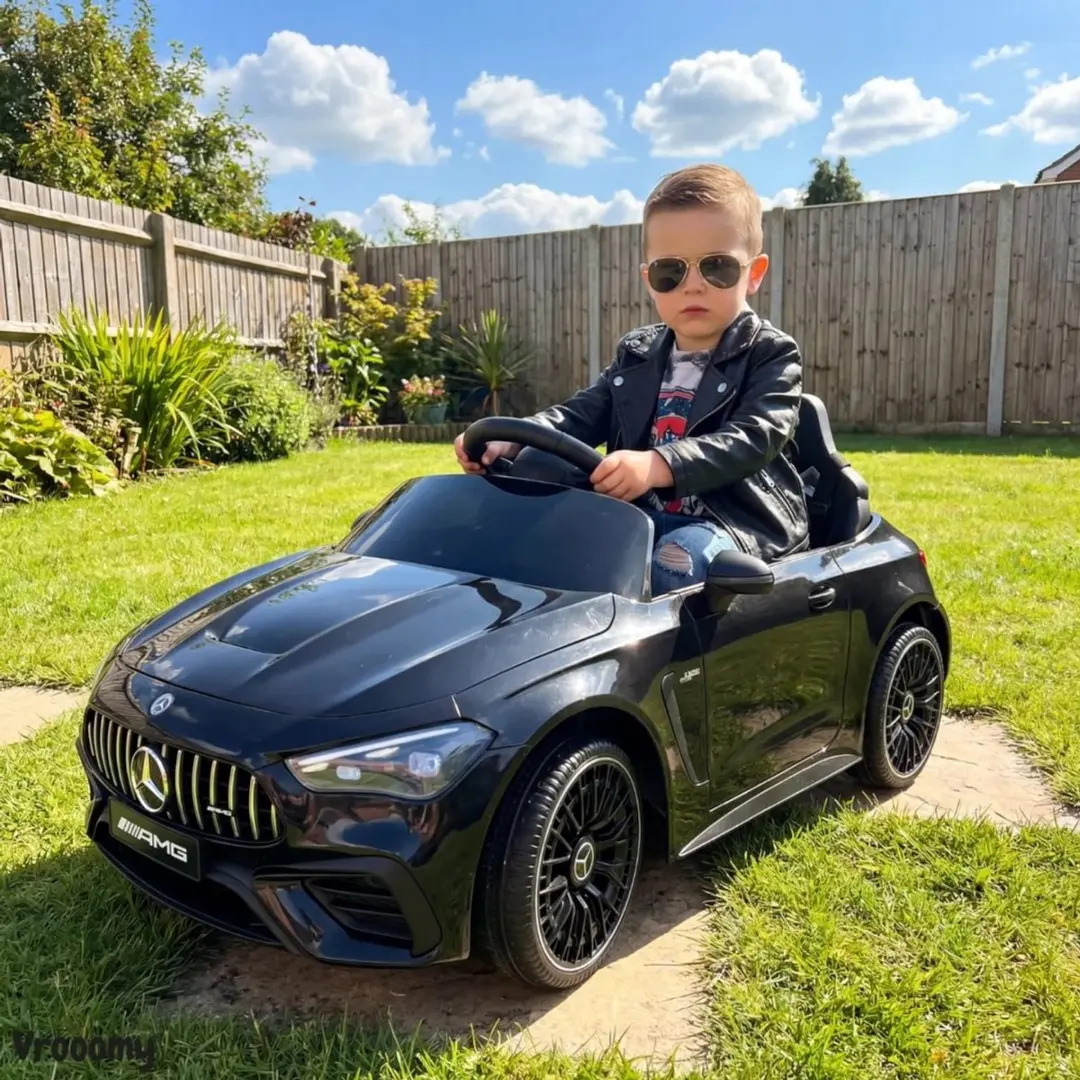 Vrooomy Mercedes-AMG CLE53 Coupé Elektrische Kinderauto 12V - Zwart - afbeelding 4 van 6