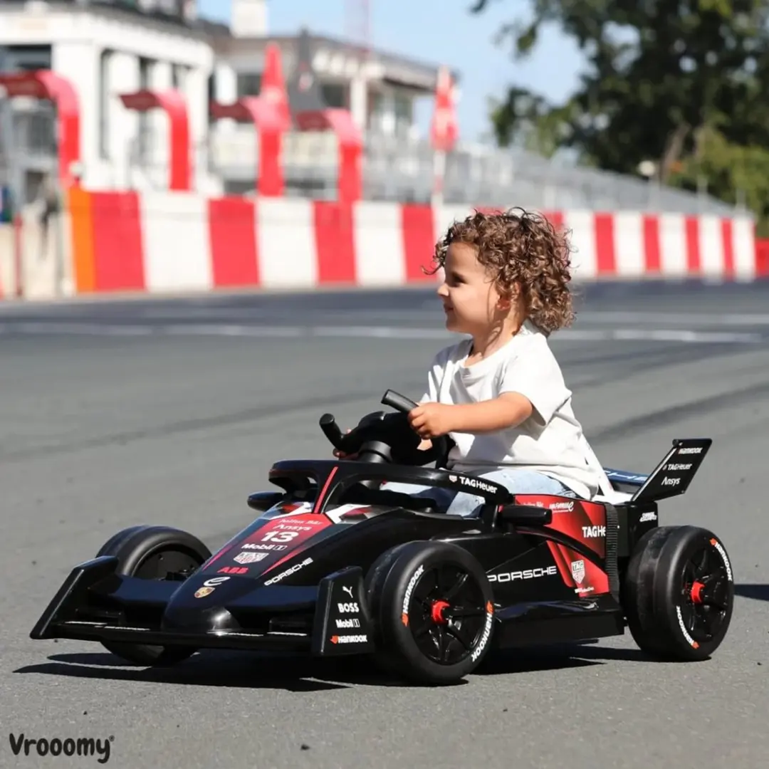 Vrooomy Porsche 99X Electric Kinderauto 12V - Zwart - afbeelding 4 van 6