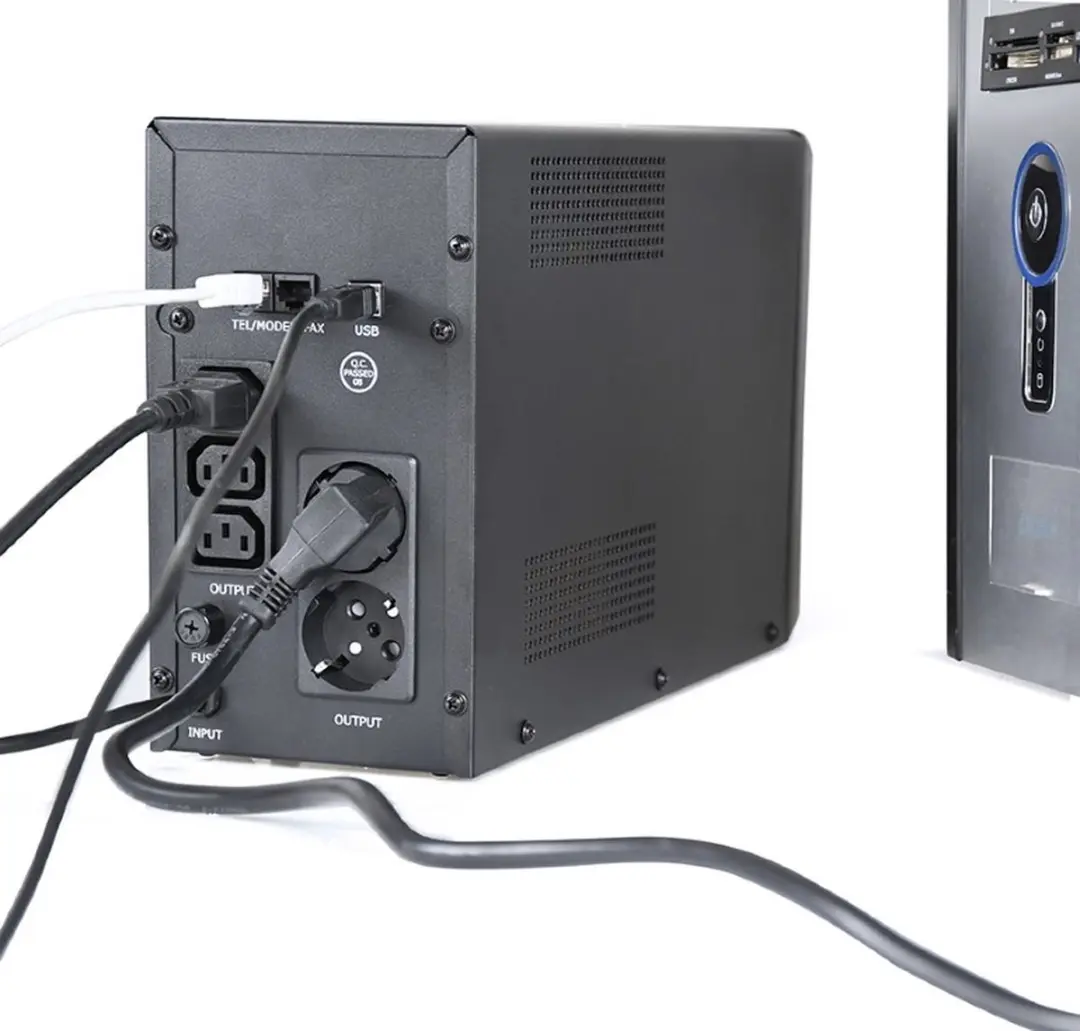 Energenie EG-UPS-035 UPS 2000VA - Zwart