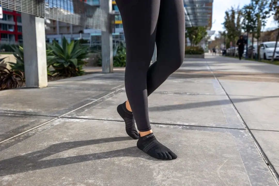 INJINJI Womens Run No-Show Coolmax Sokken - Zwart - afbeelding 5 van 6