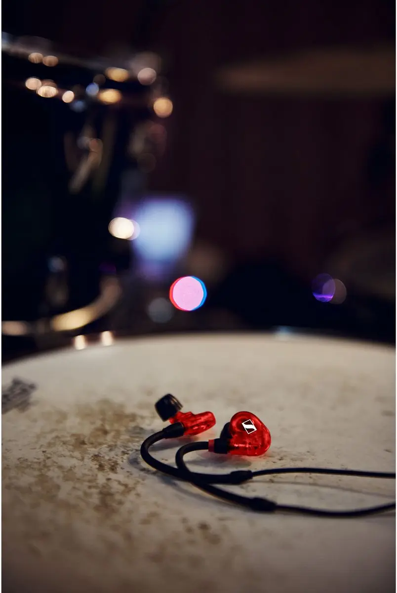 Sennheiser IE 100 PRO Red InEar Hoofdtelefoon - afbeelding 2 van 6