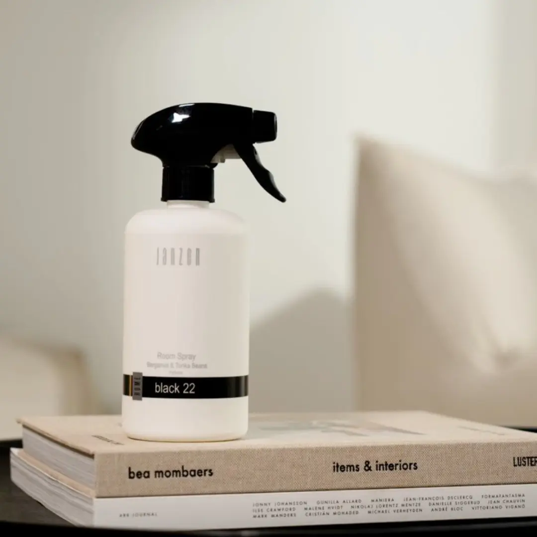 Janzen Room Spray Black 22 - 500ml - afbeelding 4 van 6