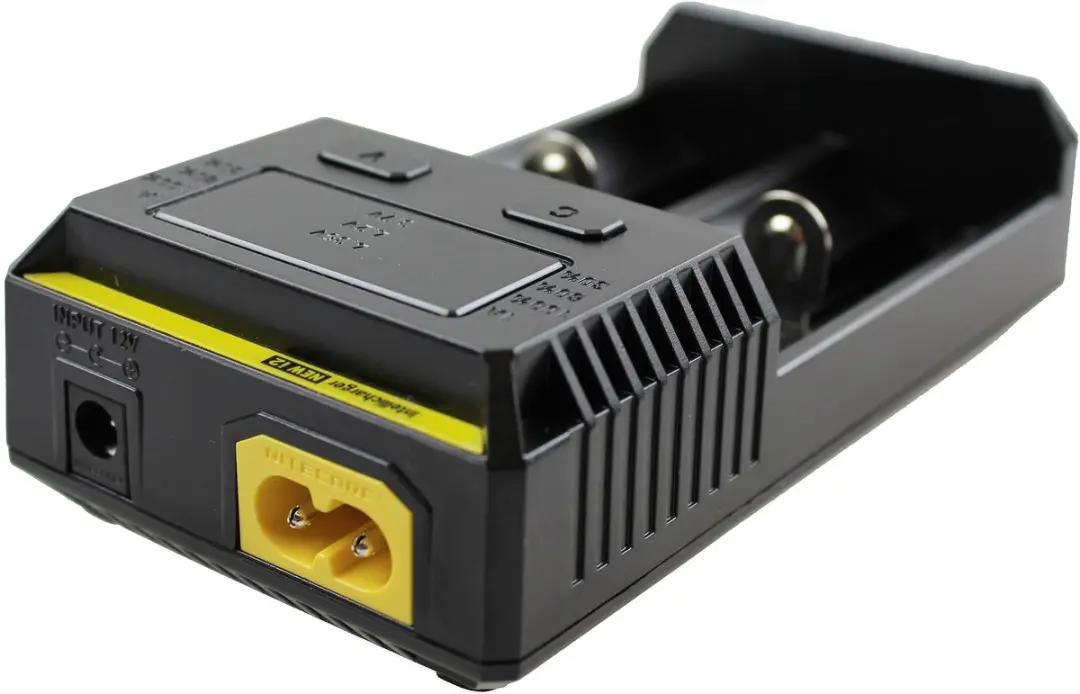 Nitecore NEW i2 AAA Lader