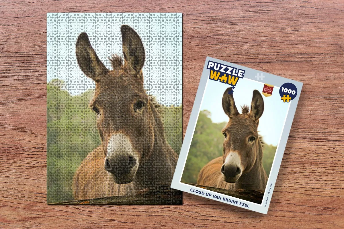 PuzzleWow Legpuzzel Close-up van bruine ezel 1000 Stuks - Multicolor
