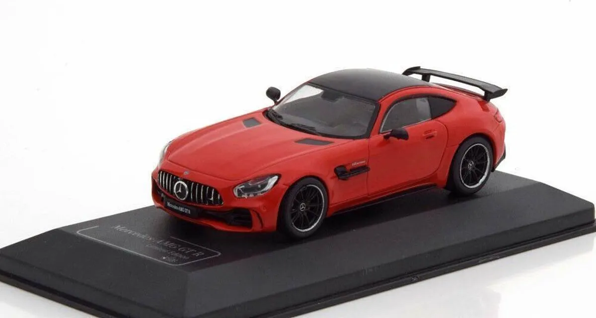 Mercedes-Benz AMG GT-R SP43002CMR Modelauto - Multicolor