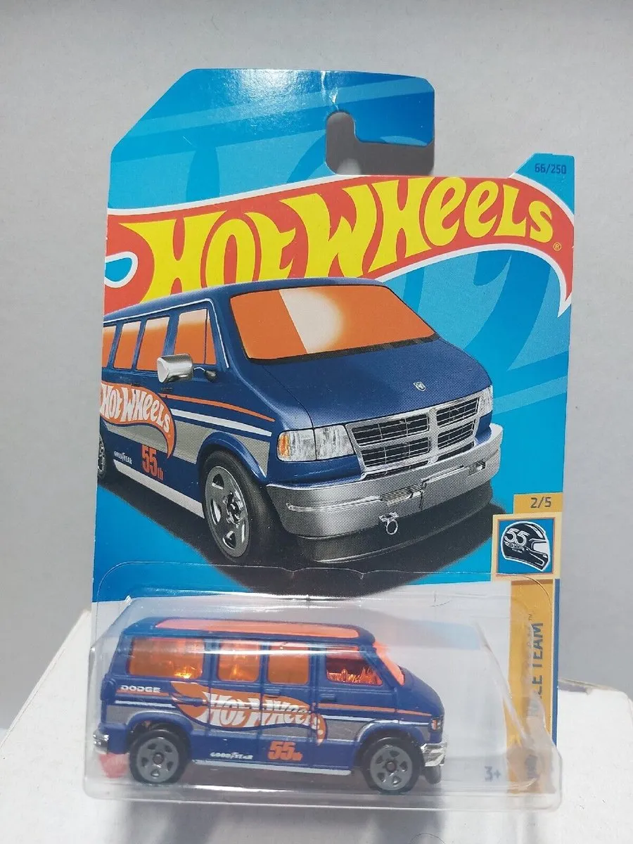 Hot Wheels Dodge Van 55th 66/250 1:64 Blauw