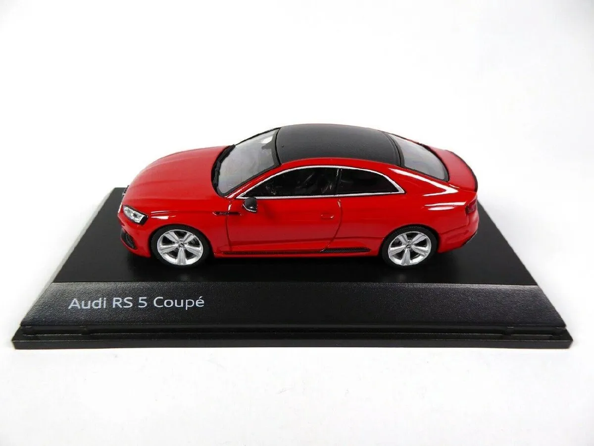Audi RS 5 Coupé 1:43 Spark