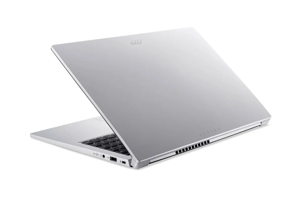 Acer Aspire Lite AL15 Notebook - 15.6" FullHD IPS - i3 N355 - 16GB - 512GB