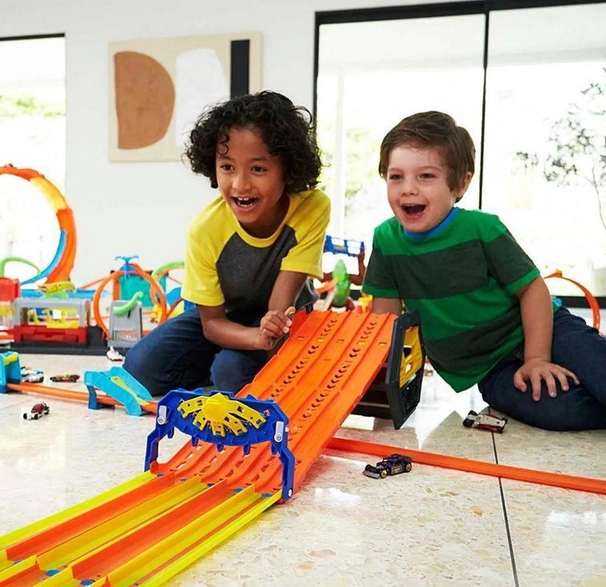 Hot Wheels Wervelende Looping GTV14 - Meerkleurig - afbeelding 6 van 6