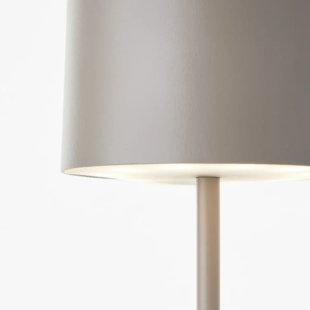 Brilliant Helio LED-tafellamp - 210 lm 3000K Oplaadbaar Taupe - afbeelding 5 van 6