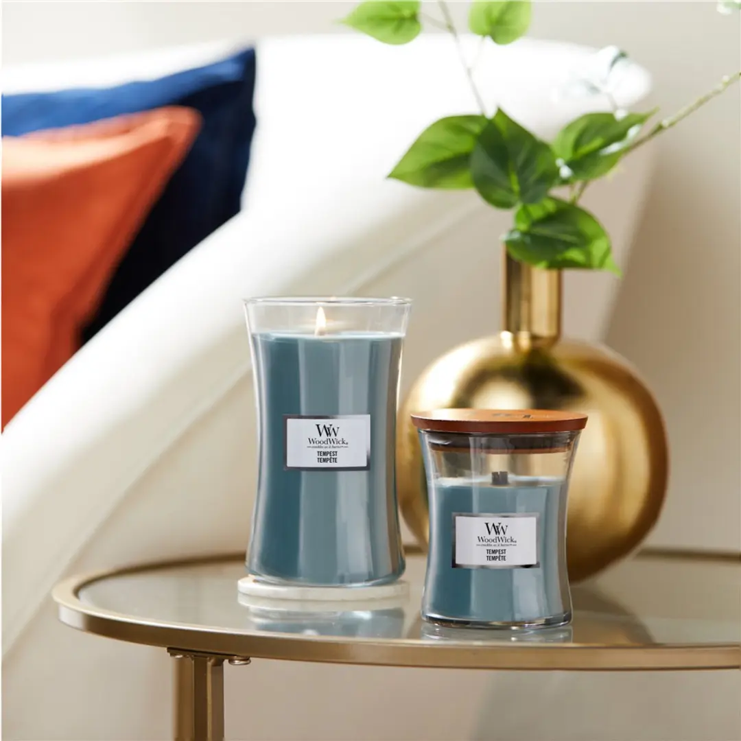 Woodwick Hourglass Geurkaars Tempest - 130 Branduren - Blauw - afbeelding 2 van 4