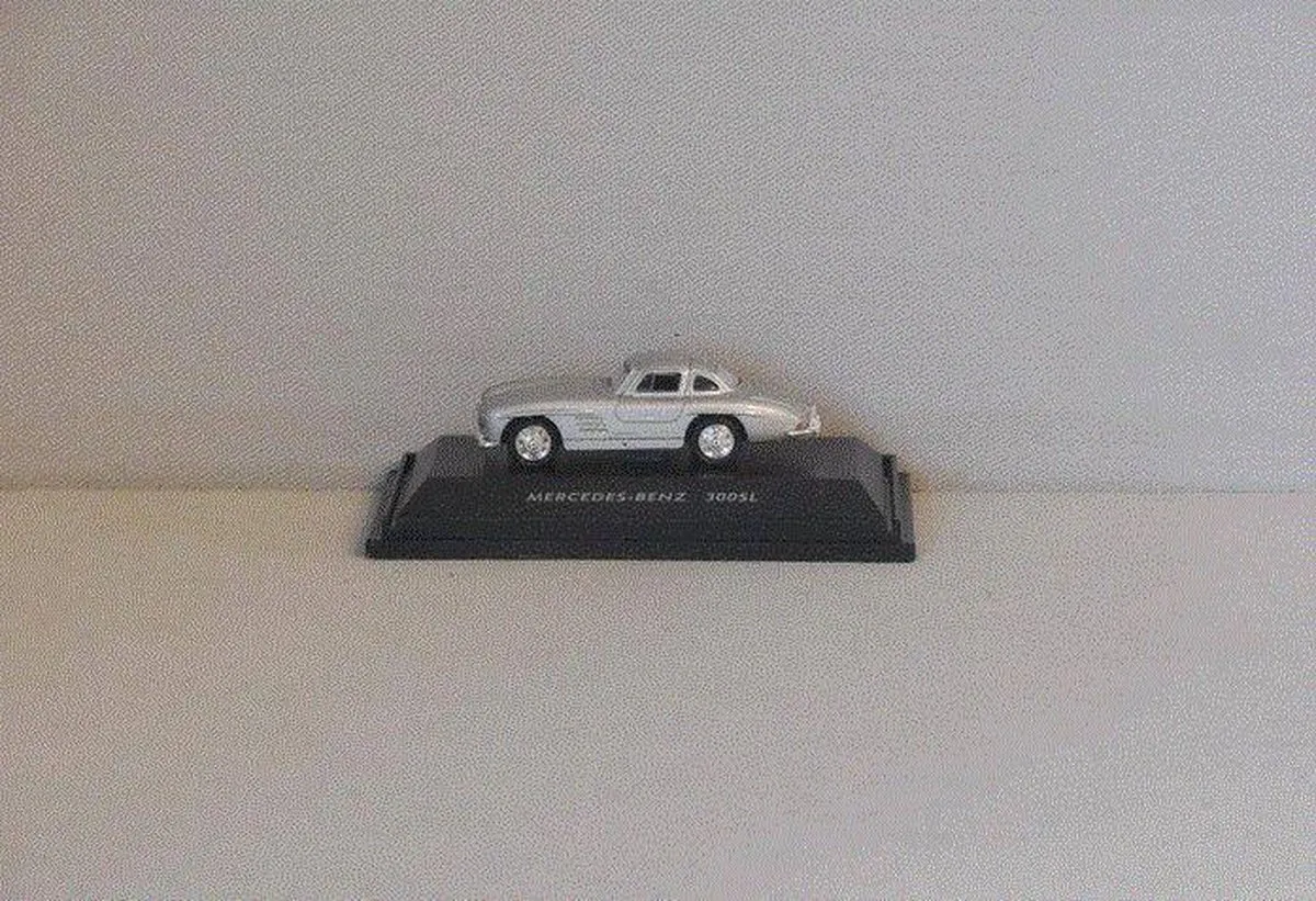 Mercedes-Benz 300SL Welly 1:87