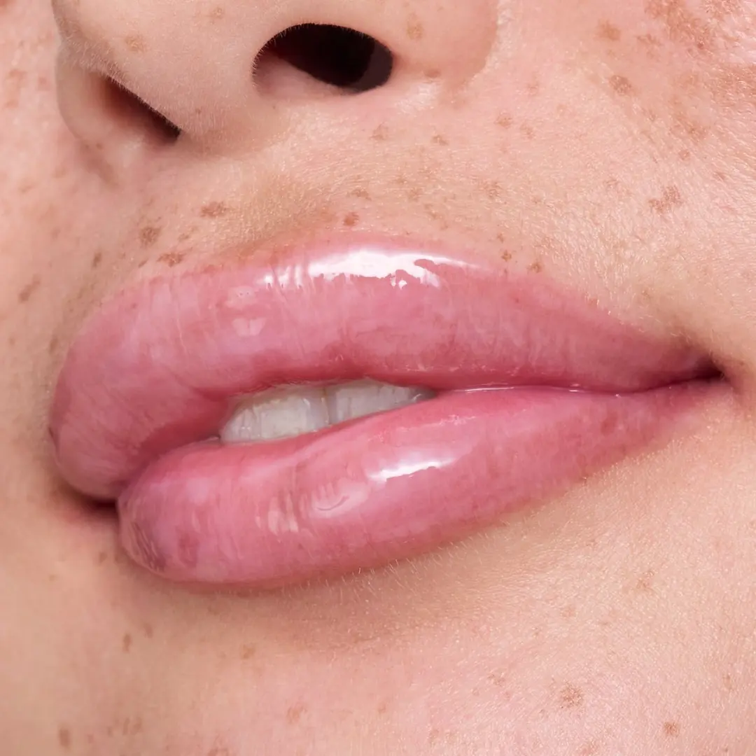 Essence Milky Glazed Lip Balm Transparent 4ml