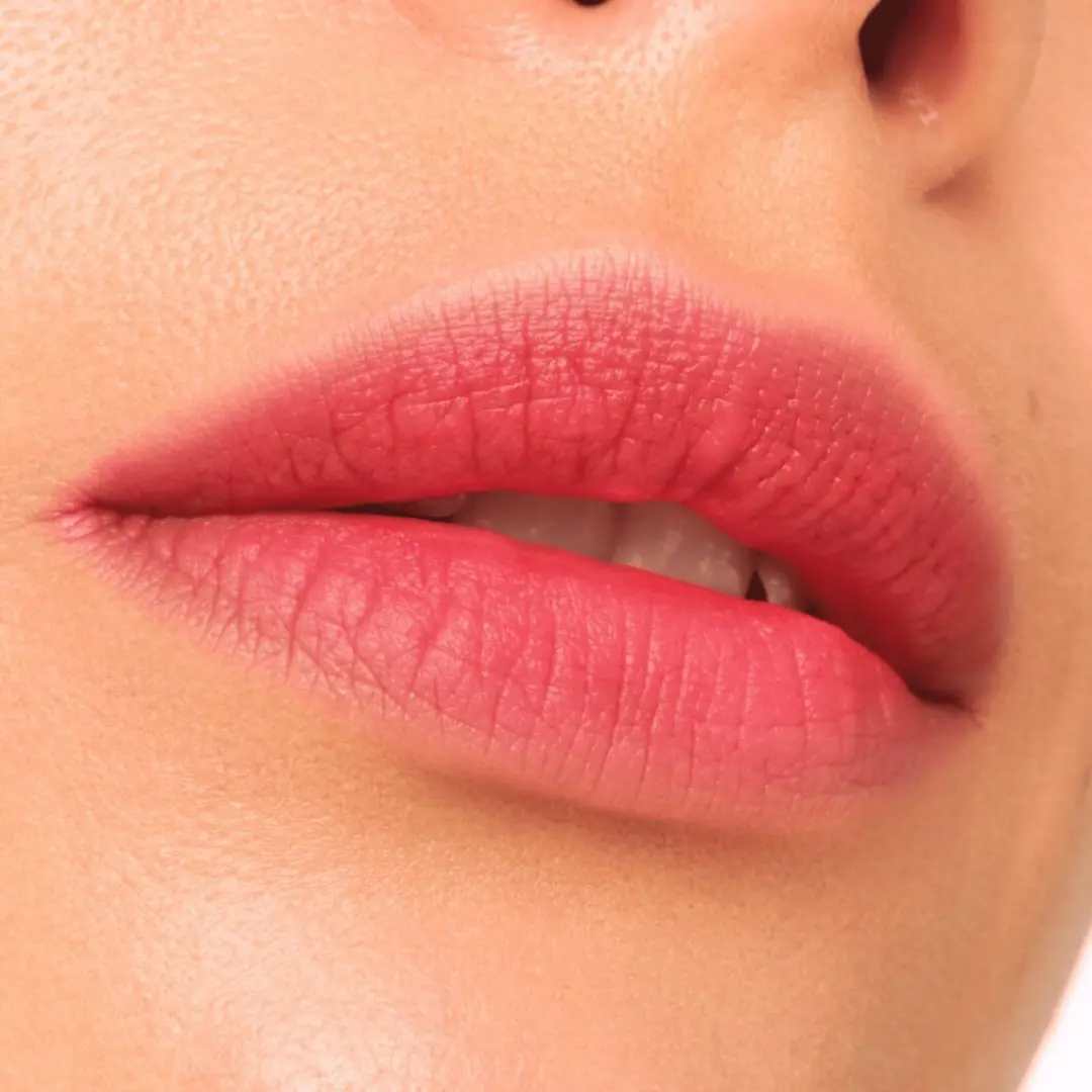 Catrice Blur-Real Matte Lipstick 050 Airy Crush - 3g