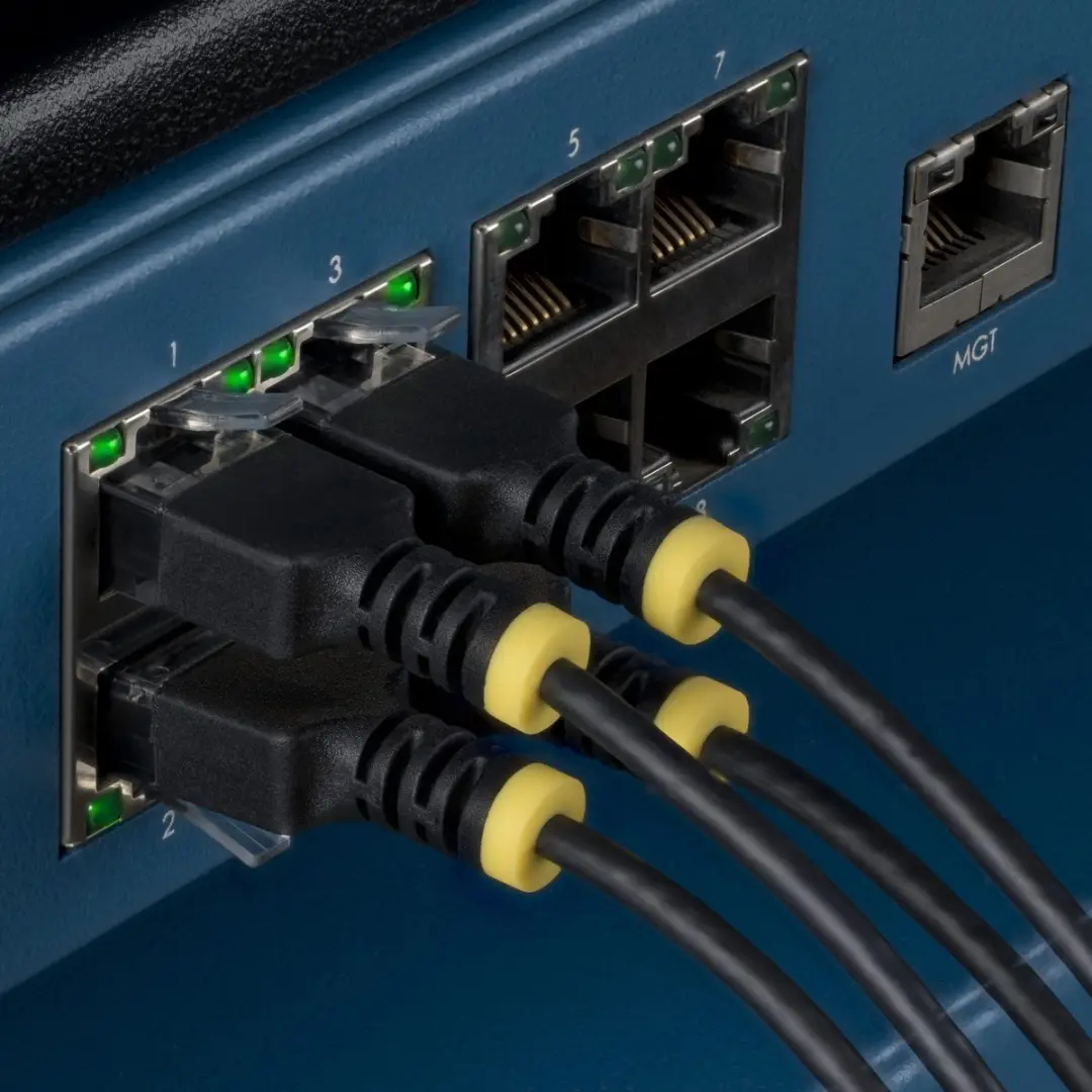 Startech 6AUTP34BKS15CM10PK Cat6a Ethernetkabel - 15cm - 10 Stuks - afbeelding 2 van 4
