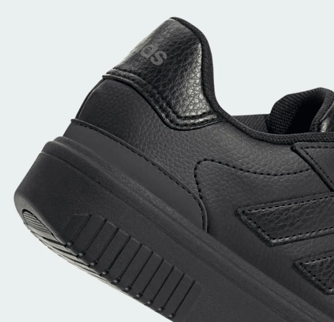 Adidas Dames Courtblock Bold Sneakers
