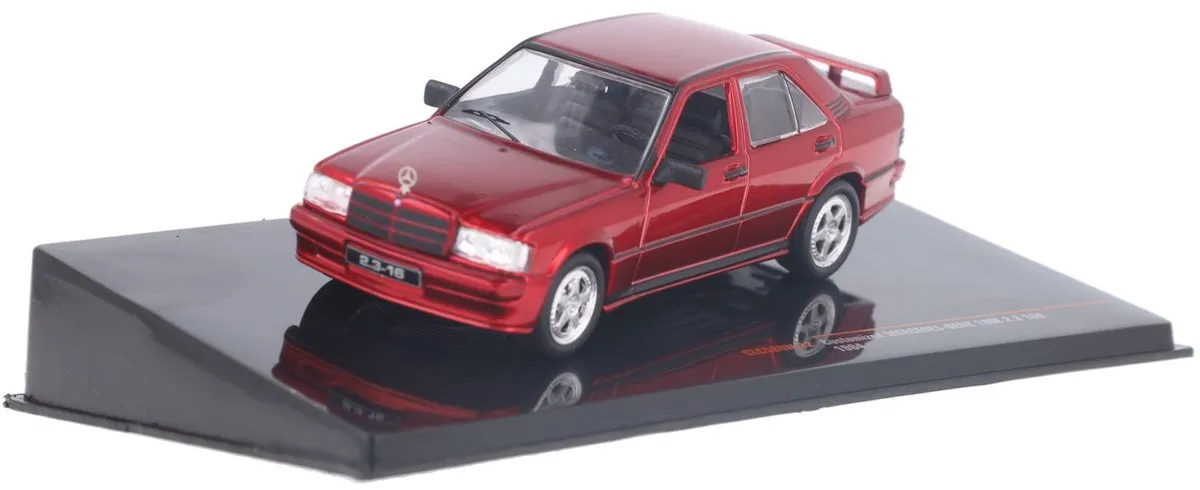 Mercedes-Benz 190E 2.3 16V 1:43 IXO Models