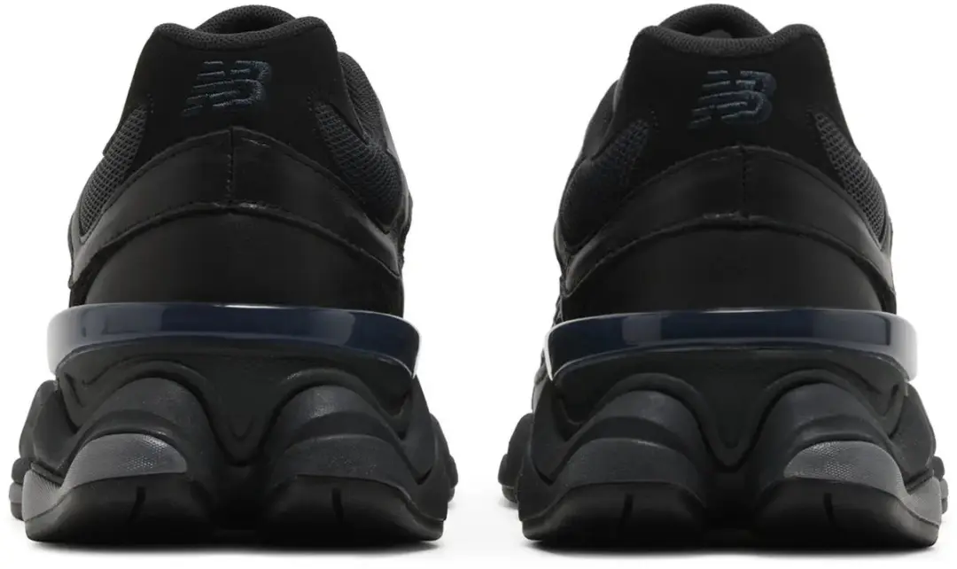 New Balance 9060 Sneaker - Maat 42 - Zwart - afbeelding 6 van 6