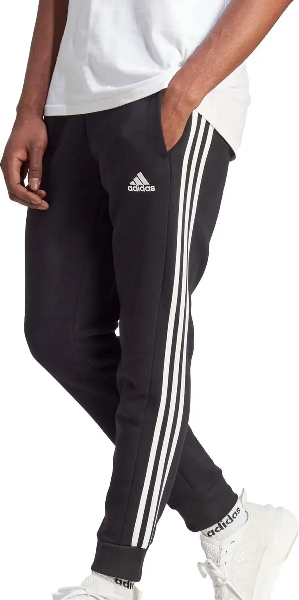 adidas Sportswear Essentials Fleece 3-Stripes Tapered Cuff Broek